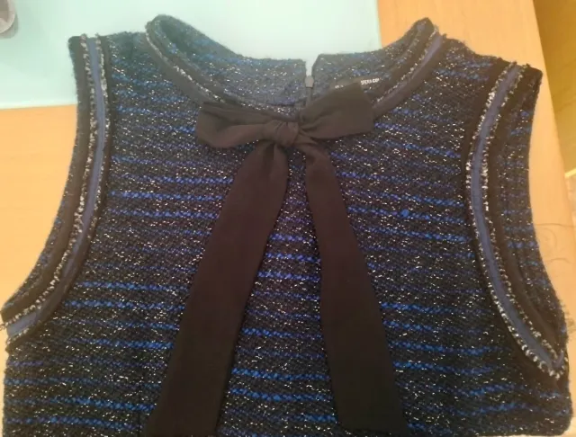 Vestido fiesta negro azul con brillos