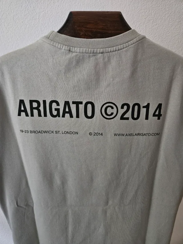 Camiseta Axel Arigato verde talla S