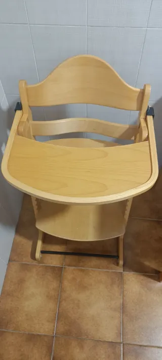 Silla evolutiva madera
