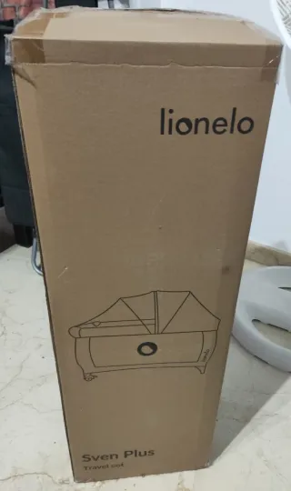 Cuna de viaje Lionelo con cambiador