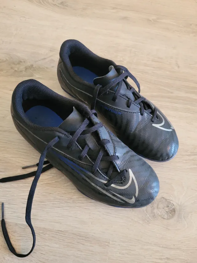 Botas de fútbol niño Nike Phantom GX