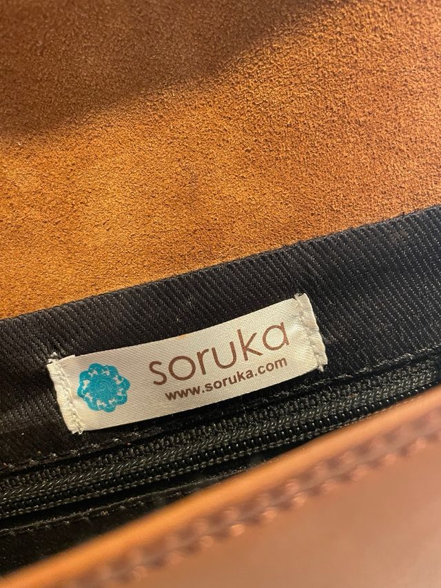 Bolso de piel Soruka