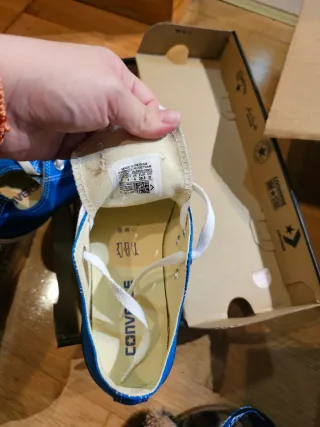 Converse Talla 36.5 Azul y Blanco