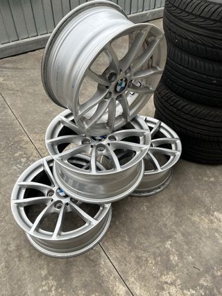 Llantas BMW 16 pulgadas de REGALO los neumáticos