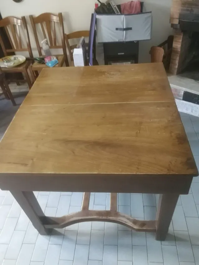 Tavolo antico in legno massello allungabile