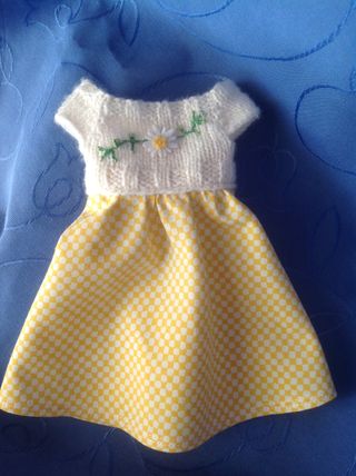 Vestido para muñeca Nancy