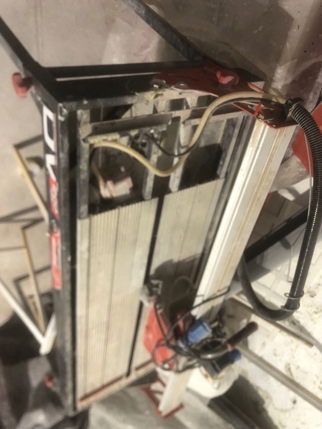 Cortadora de agua para cerámica y ladrillo