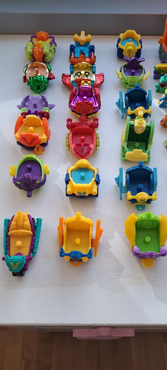 Lote Superthings superzings + Laboratorio