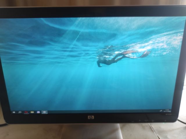 Monitor HP 22 Full HD
