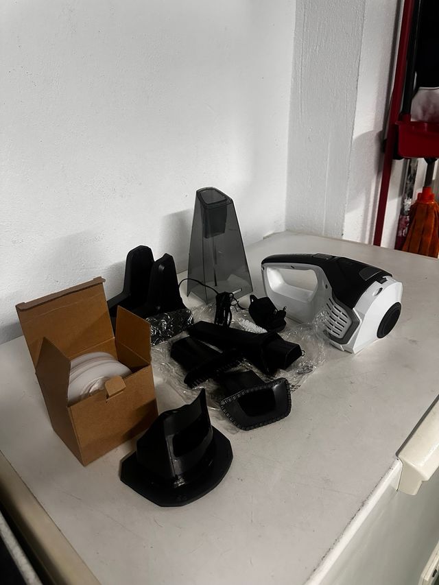 Aspirador de mão HOMASY preto