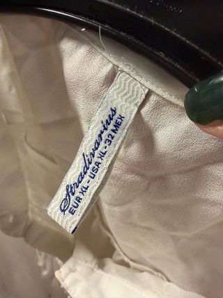 Camisa blanca sin mangas Stradivarius