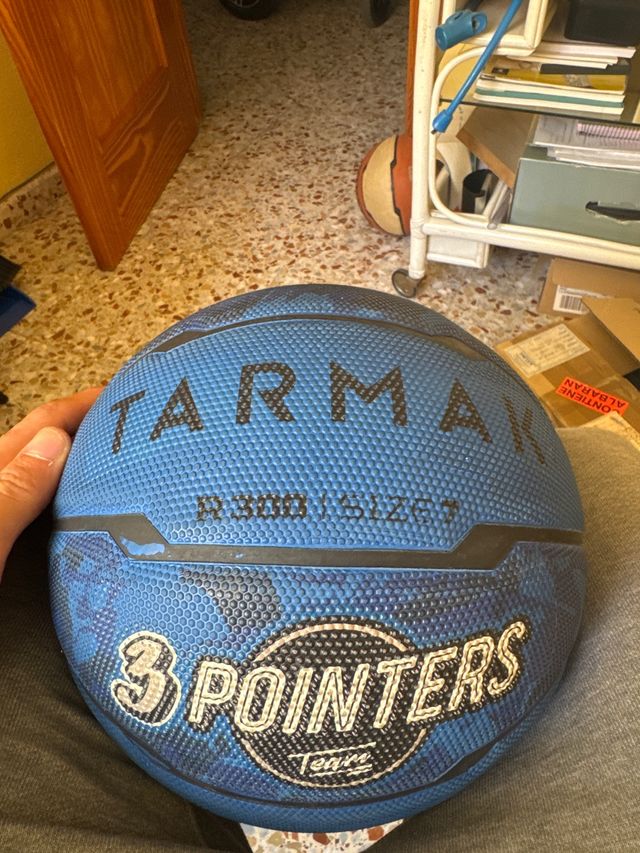 Pallone da Basket Tarmak R300 Taglia 7
