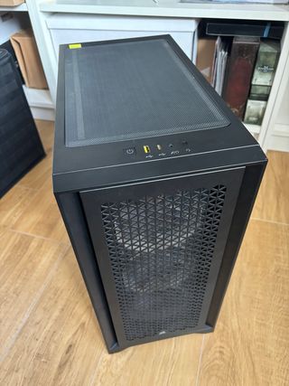 Torre PC Negra (Sin Gráfica)