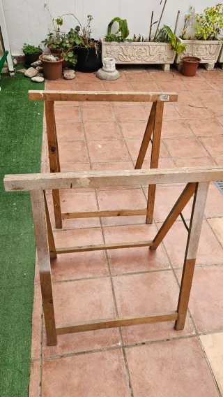 2 caballetes de madera