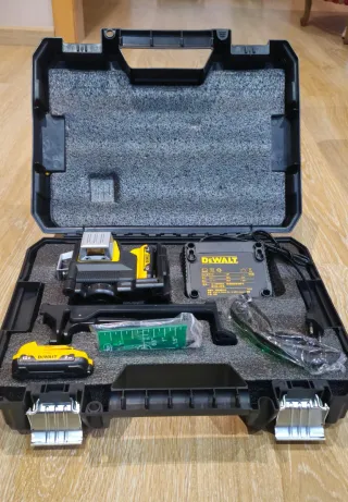 Nivel Láser Dewalt Réplica