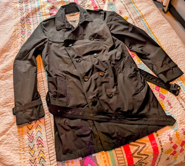 Gabardina Burberry Negra Impermeable