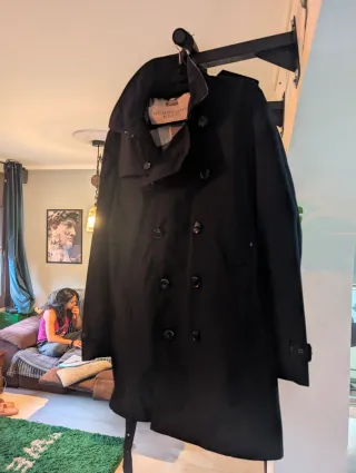 Gabardina Burberry Negra Impermeable