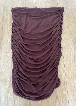 Falda midi de malla marrón chocolate