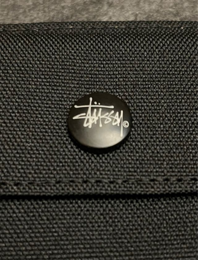 Cartera Stüssy Negra