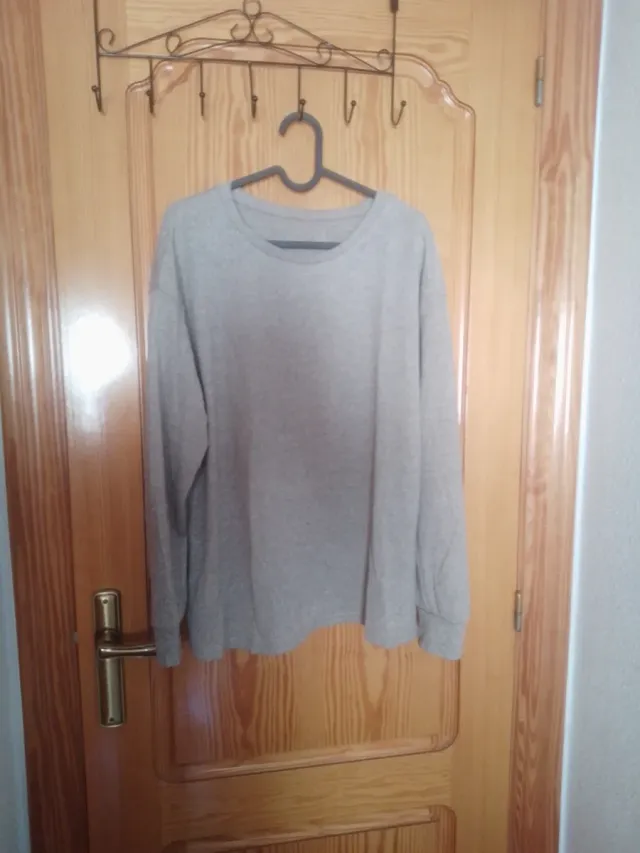 Jersey gris Shein talla L