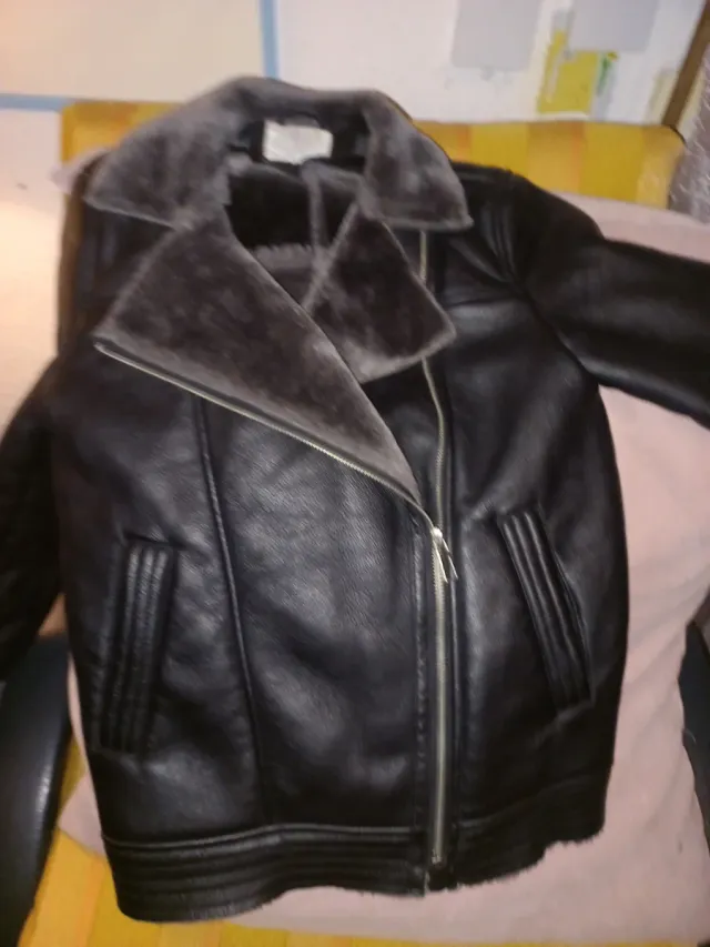 Chaqueta de cuero sintético con forro