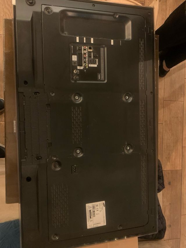 TV Samsung 40” Extra Fina Buen Estado