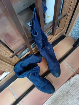 Botas de ante azul