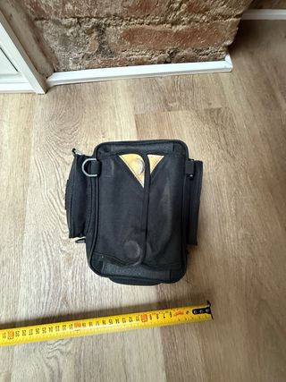 Bolsa depósito moto imanes