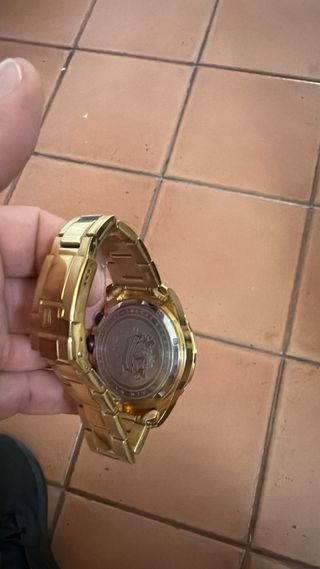 Reloj Festina Dorado y Negro Cronógrafo