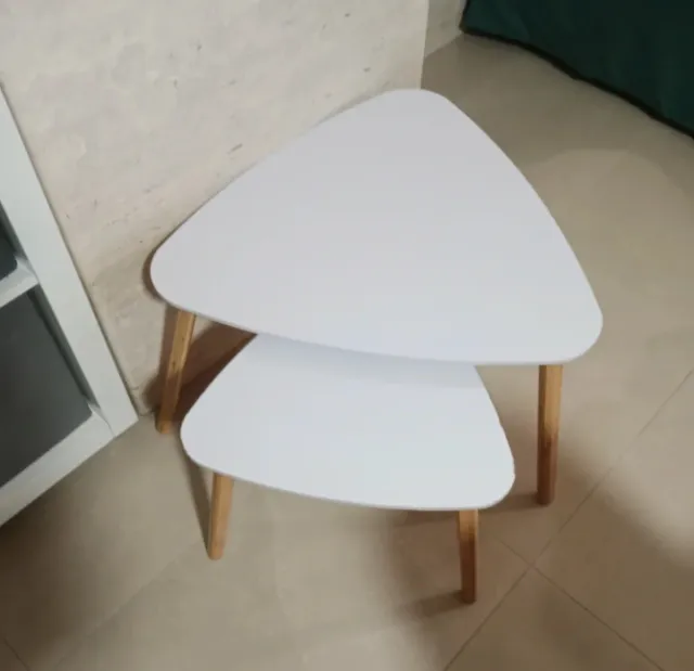 Juego 2 mesas auxiliares triangulares