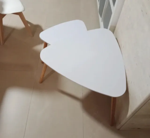 Juego 2 mesas auxiliares triangulares