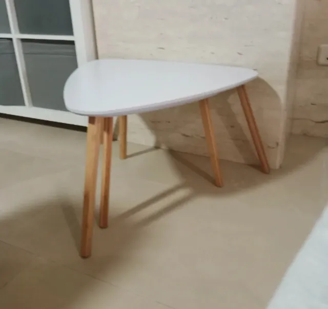 Juego 2 mesas auxiliares triangulares