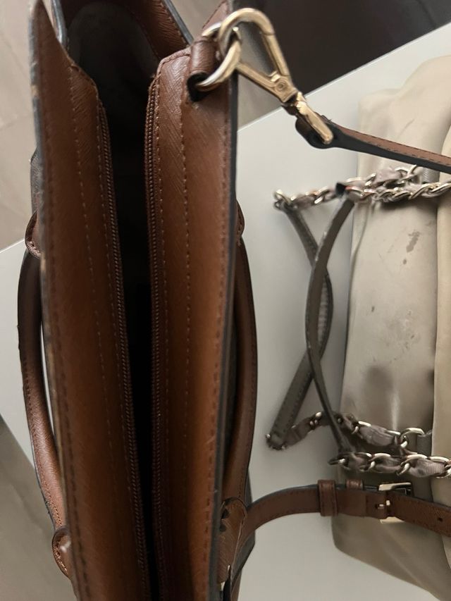 Bolsos Michael Kors y Tous