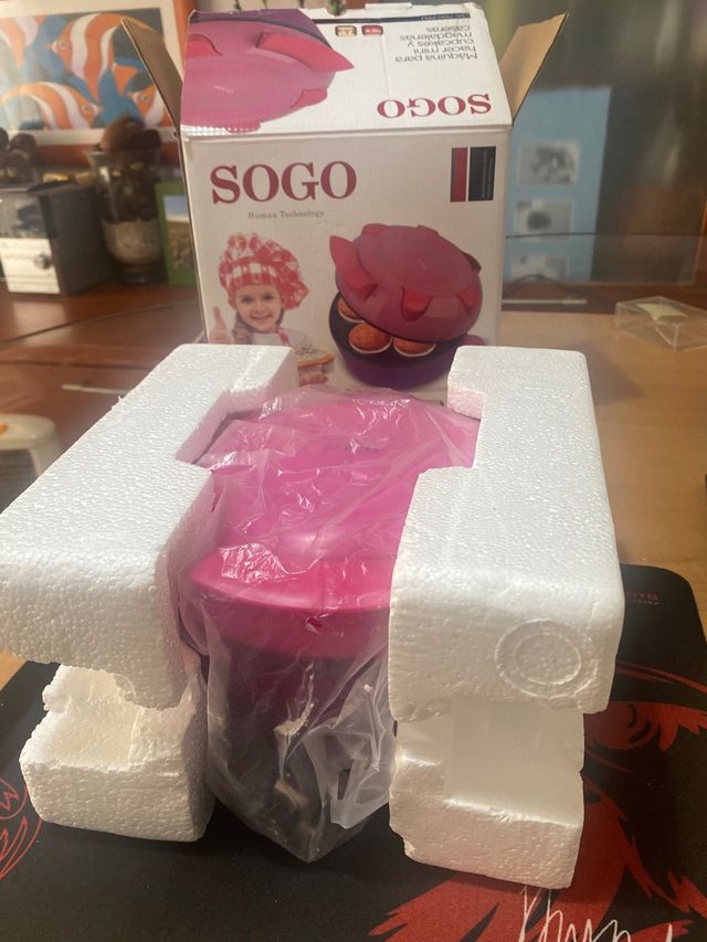 Máquina para hacer mini cupcakes y magdalenas Sogo