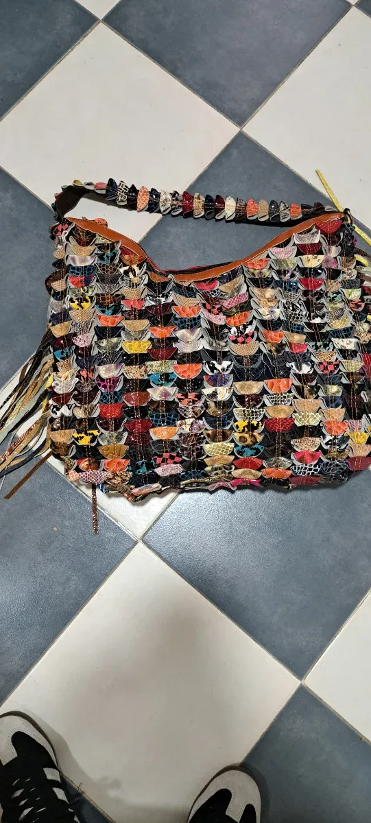 Bolso de piel multicolor
