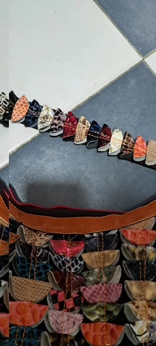 Bolso de piel multicolor