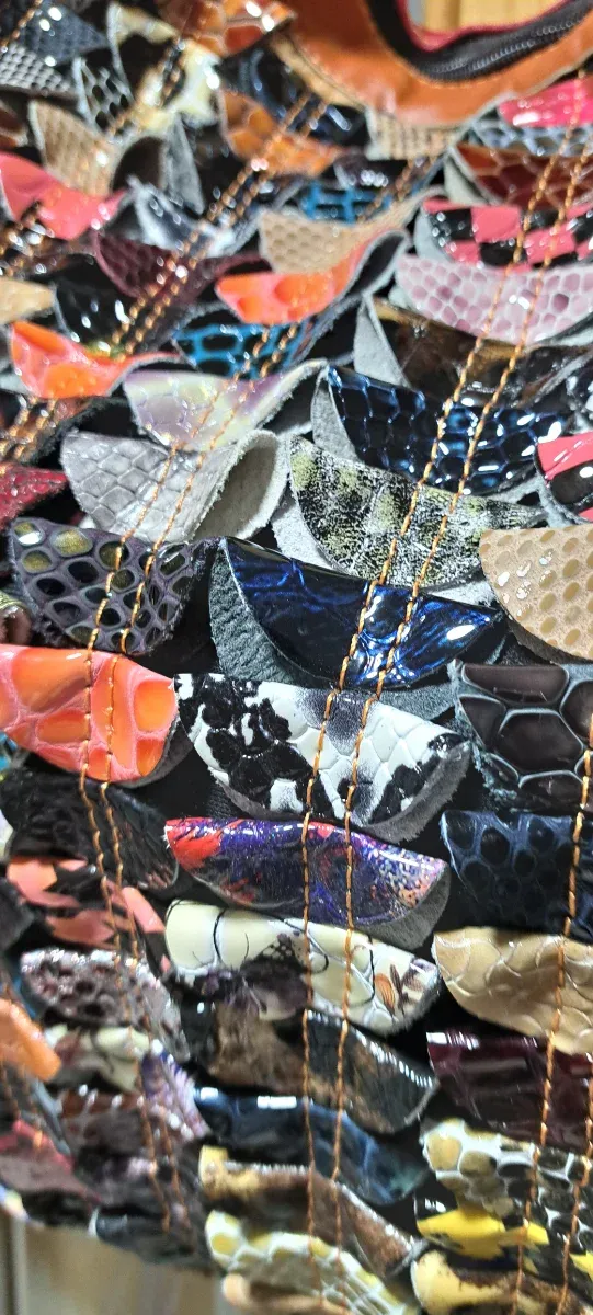 Bolso de piel multicolor