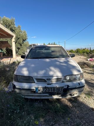 Nissan Almera 1998