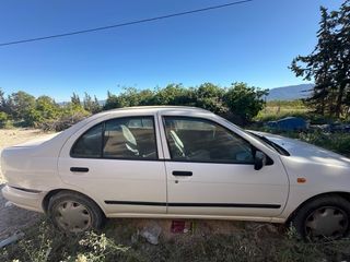Nissan Almera 1998