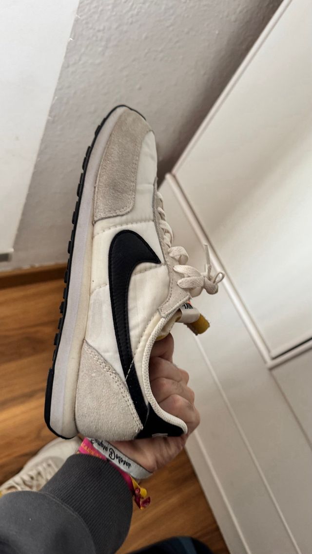 Nike Waffle Trainer 2 Beige/Blanco