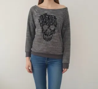 Camiseta hombros descubiertos con calavera Talla L