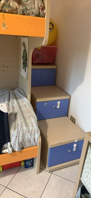 Letto a castello con scala, come nuovo
