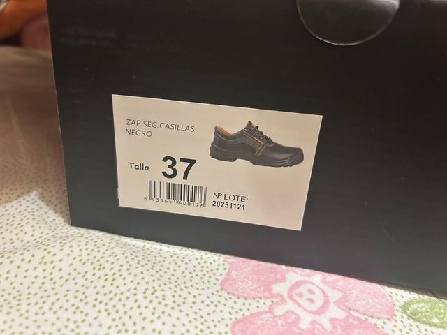 Botas de seguridad MPL Talla 42 precio negociable
