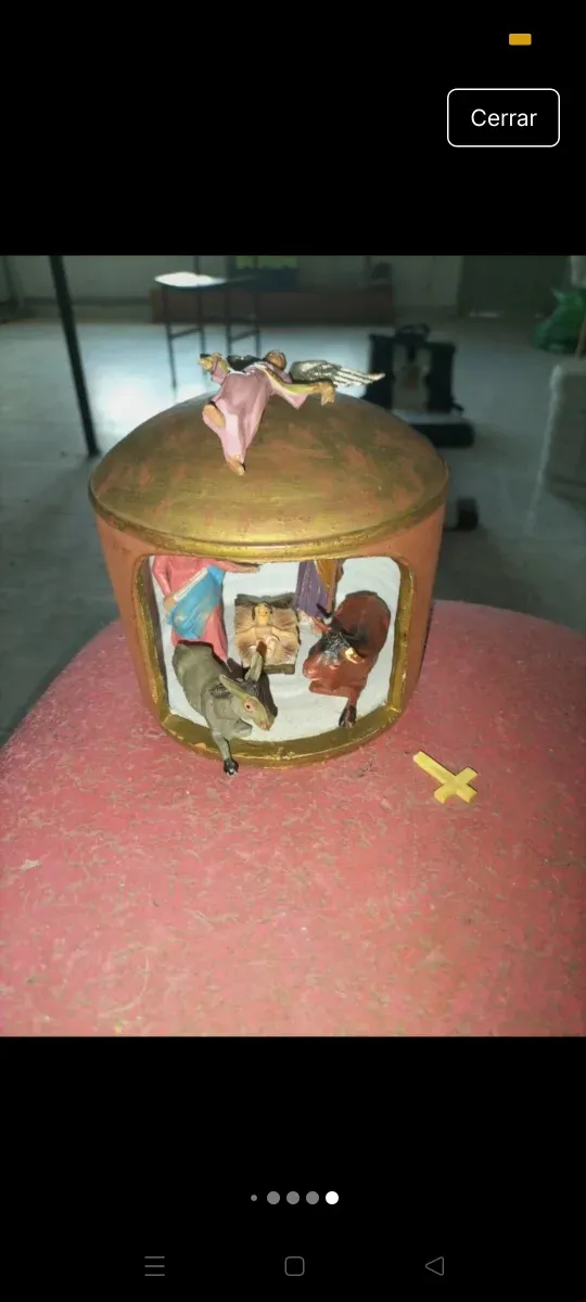 Conjunto de figuras e animais para presépio antigo