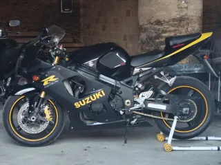 Suzuki GSXR 1000 PRECIO HASTA FIN DE AÑO