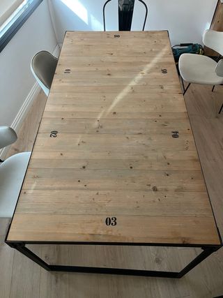 Mesa madera y metal interior/exterior