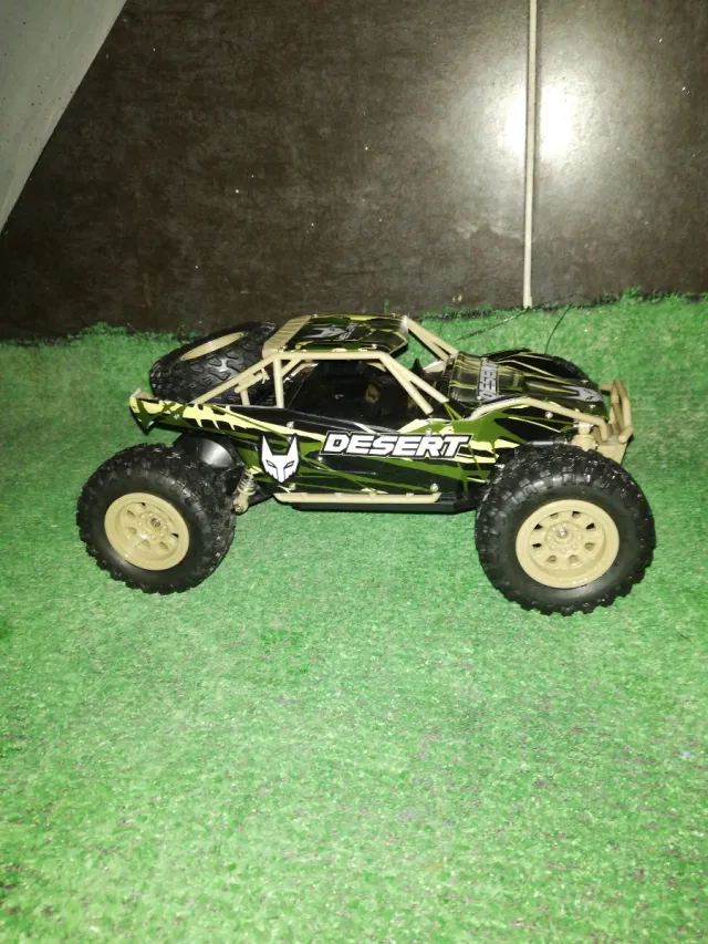 Coche RC Crawler todoterreno