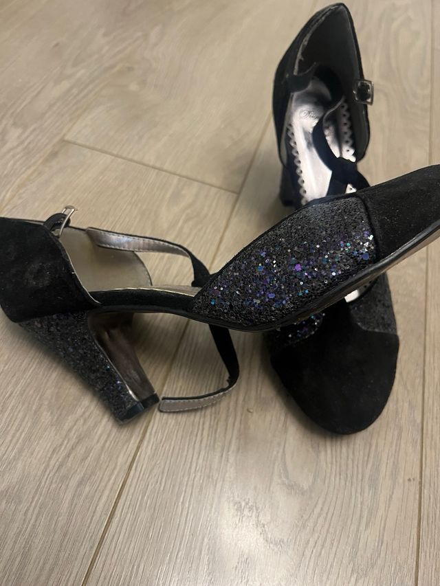 Tacones de baile Dancing Days negros