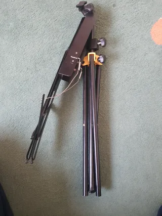 Atril de pie plegable negro