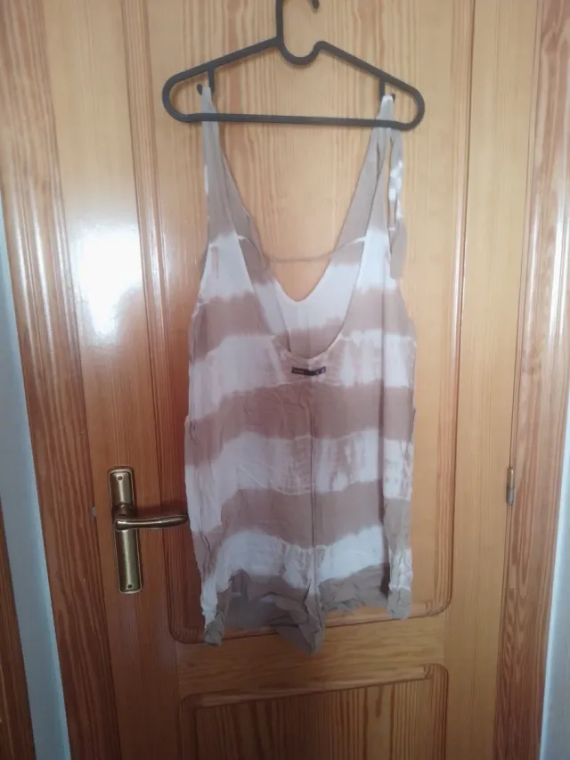 Mono espalda descubierta Lefties Talla M